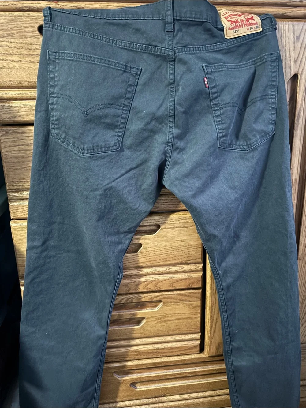 Levi's 513 Slim Straight Jeans in Charcoal Black